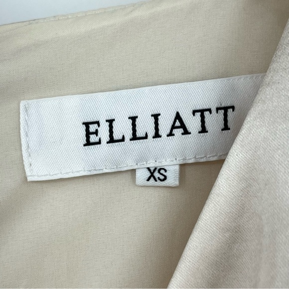 Elliatt XS Aleah Satin Dress Maxi Gown 0154 button cuff trumpet ruffle hi low - Picture 4 of 16